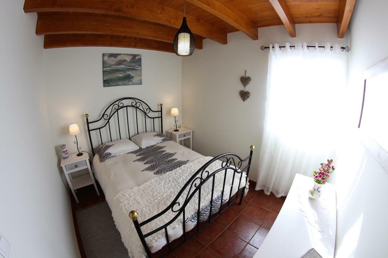 Casa Da Rainha Bungallow Estreito Da Calheta Экстерьер фото