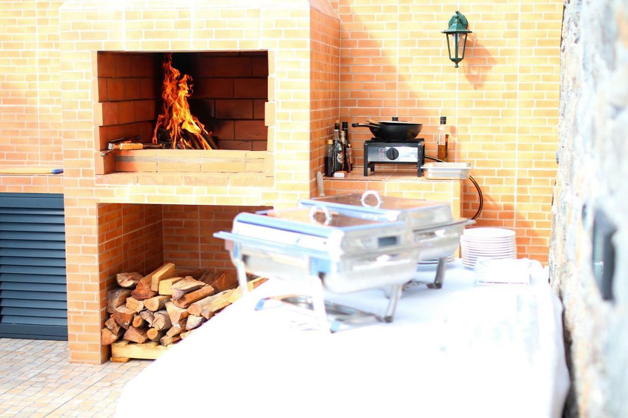 Casa Da Rainha Bungallow Estreito Da Calheta Экстерьер фото
